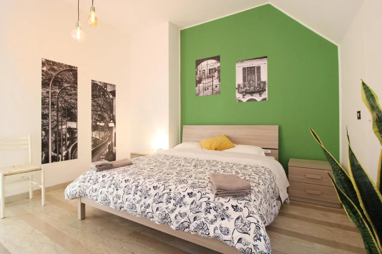 Milanrentals - Lilium Apartment 0*, Milano Italien
